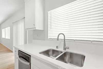11726 Calenda Court, Victorville, CA 92392 - Photo 12