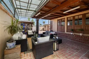1729 W 51st Pl, Los Angeles, CA 90062 - Photo 36