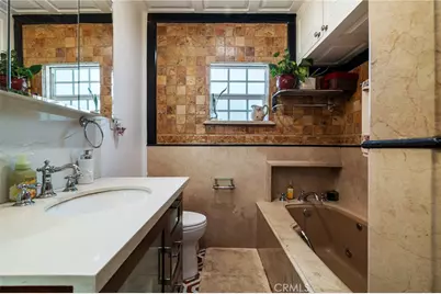 1729 W 51st Place, Los Angeles, CA 90062 - Photo 22