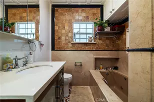 1729 W 51st Pl, Los Angeles, CA 90062 - Photo 22