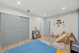 8054 Cedros Ave, Panorama City, CA 91402 - Photo 24