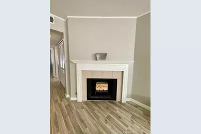 8020 Langdon Avenue #208, Van Nuys, CA 91406 - Photo 6