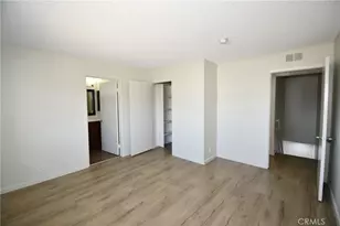 11852 Washington Pl, Los Angeles, CA 90066 - Photo 2