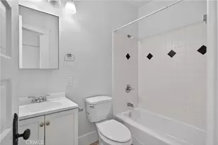 521 Olive Ave, Long Beach, CA 90802 - Photo 18