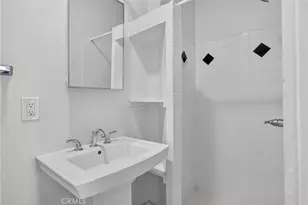 521 Olive Ave, Long Beach, CA 90802 - Photo 22