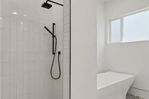 1708 Blossom Ln, Redondo Beach, CA 90278 - Photo 38