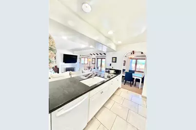 12 Camino De Flores #39, Avalon, CA 90704 - Photo 38