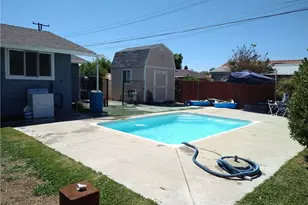 609 S Buena Vista St, Hemet, CA 92543 - Photo 1