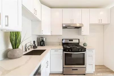 1836 The Strand, Hermosa Beach, CA 90254 - Photo 10