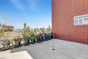 285 W 6th St, San Pedro, CA 90731 - Photo 22