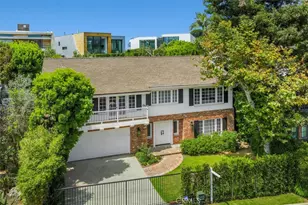 17481 Tramonto Dr, Pacific Palisades, CA 90272 - Photo 2