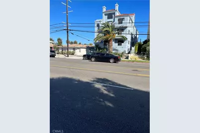 11852 Washington Place, Los Angeles, CA 90066 - Photo 1