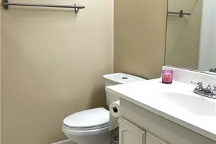 4703 W 118th St, Hawthorne, CA 90250 - Photo 18