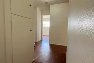 14 Camelback Ave, Carson, CA 90745 - Photo 12