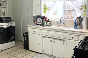 5637 Smiley Dr, Los Angeles, CA 90016 - Photo 34