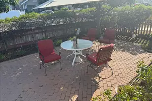 728 W 11th St, San Pedro, CA 90731 - Photo 6