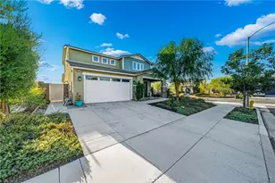 31009 Lusitano Cir, Menifee, CA 92584 - Photo 2