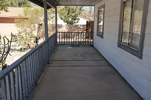 15975 NW Village Dr, Victorville, CA 92394 - Photo 8