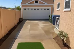 3414 W 82nd St, Inglewood, CA 90305 - Photo 2