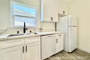 2011 S Shenandoah St, Los Angeles, CA 90034 - Photo 26