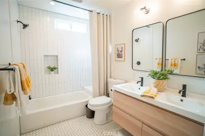 11835 Gale Ave, Hawthorne, CA 90250 - Photo 14