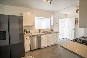 11835 Gale Ave, Hawthorne, CA 90250 - Photo 16