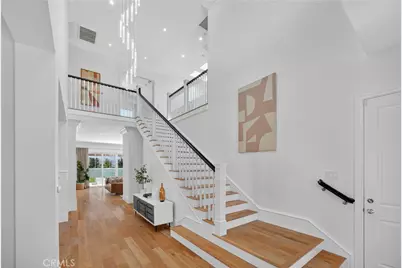 8056 Kentwood Avenue, Los Angeles, CA 90045 - Photo 18