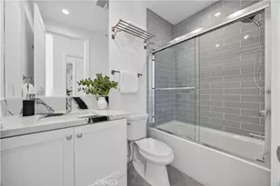 8056 Kentwood Ave, Los Angeles, CA 90045 - Photo 30