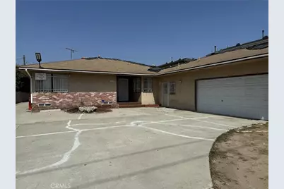 1261 W 139th Street, Gardena, CA 90247 - Photo 2