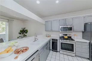 1380 W Capitol Dr, San Pedro, CA 90732 - Photo 6