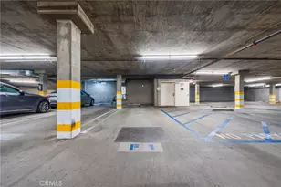 3061 W 12th Pl, Los Angeles, CA 90006 - Photo 34