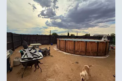 13615 Pauhaska Road, Apple Valley, CA 92308 - Photo 10