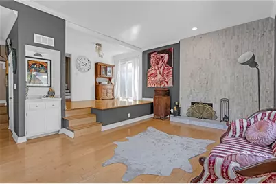 20906 Almazan, Woodland Hills, CA 91364 - Photo 6