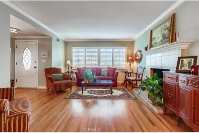 303 N Trotwood Avenue, San Pedro, CA 90732 - Photo 10