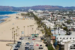 3111 Ocean Front Walk, Marina del Rey, CA 90292 - Photo 30