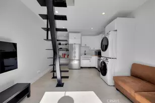 505 W Maple Ave, El Segundo, CA 90245 - Photo 52