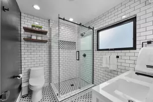 505 W Maple Ave, El Segundo, CA 90245 - Photo 18