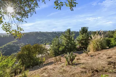 2345 Roscomare #302, Los Angeles, CA 90077 - Photo 28