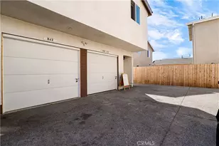 844 W 78th St, Los Angeles, CA 90044 - Photo 40