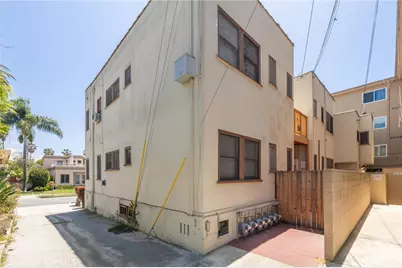 207 Mira Mar Avenue, Long Beach, CA 90803 - Photo 10