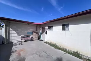 7455 Garden Grove, Reseda, CA 91335 - Photo 2