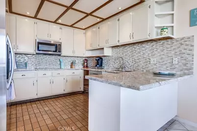 711 W 33rd Street, San Pedro, CA 90731 - Photo 32