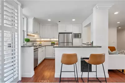 555 Esplanade #320, Redondo Beach, CA 90277 - Photo 22