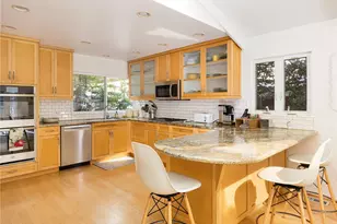 1206 6th St, Manhattan Beach, CA 90266 - Photo 10