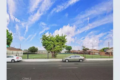 22108 Avalon, Carson, CA 90745 - Photo 8