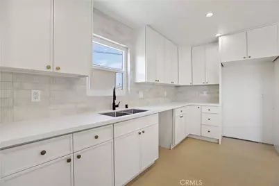 922 W School, Compton, CA 90220 - Photo 8