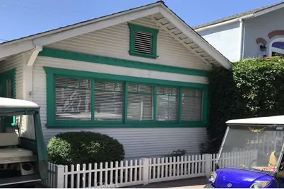 335 Clemente Avenue, Avalon, CA 90704 - Photo 2