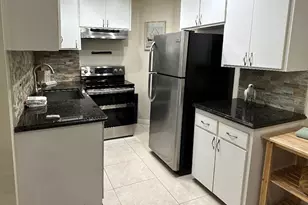 1108 Camino Real, Redondo Beach, CA 90277 - Photo 4