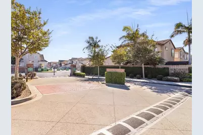 22821 Oak Knoll, Carson, CA 90745 - Photo 70