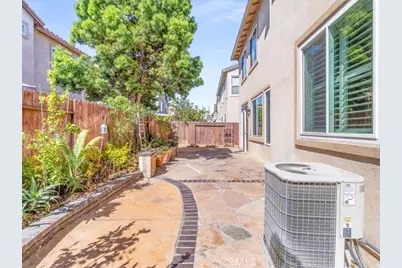 22821 Oak Knoll, Carson, CA 90745 - Photo 68